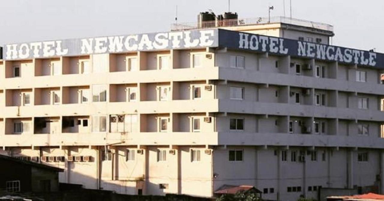 Hotel Newcastle Лагос Экстерьер фото
